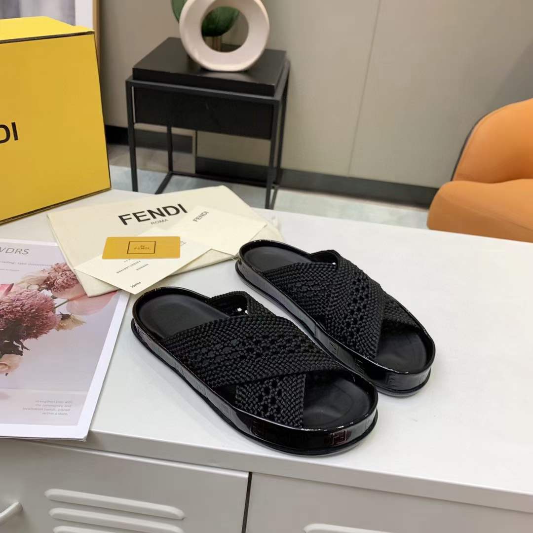 Women F*endi Top Sandals