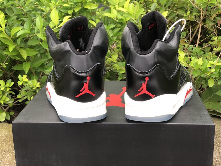 Air Jordan 5 SP “Black Muslin” CT8480-001