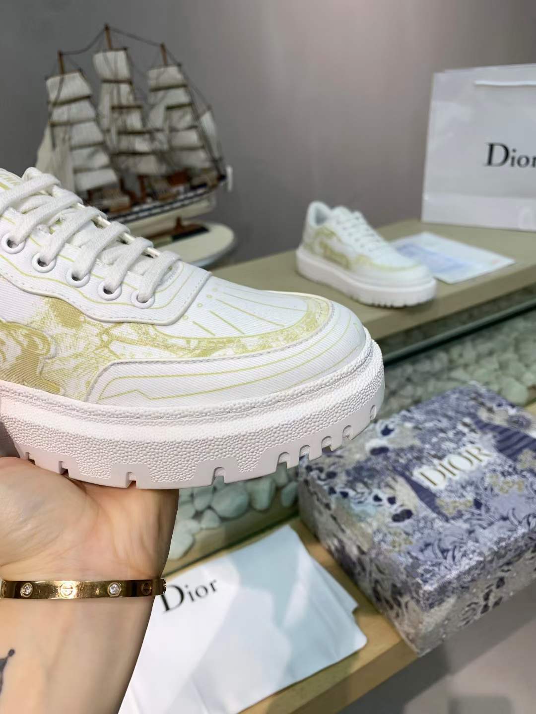 Men Women D*or Top Sneaker