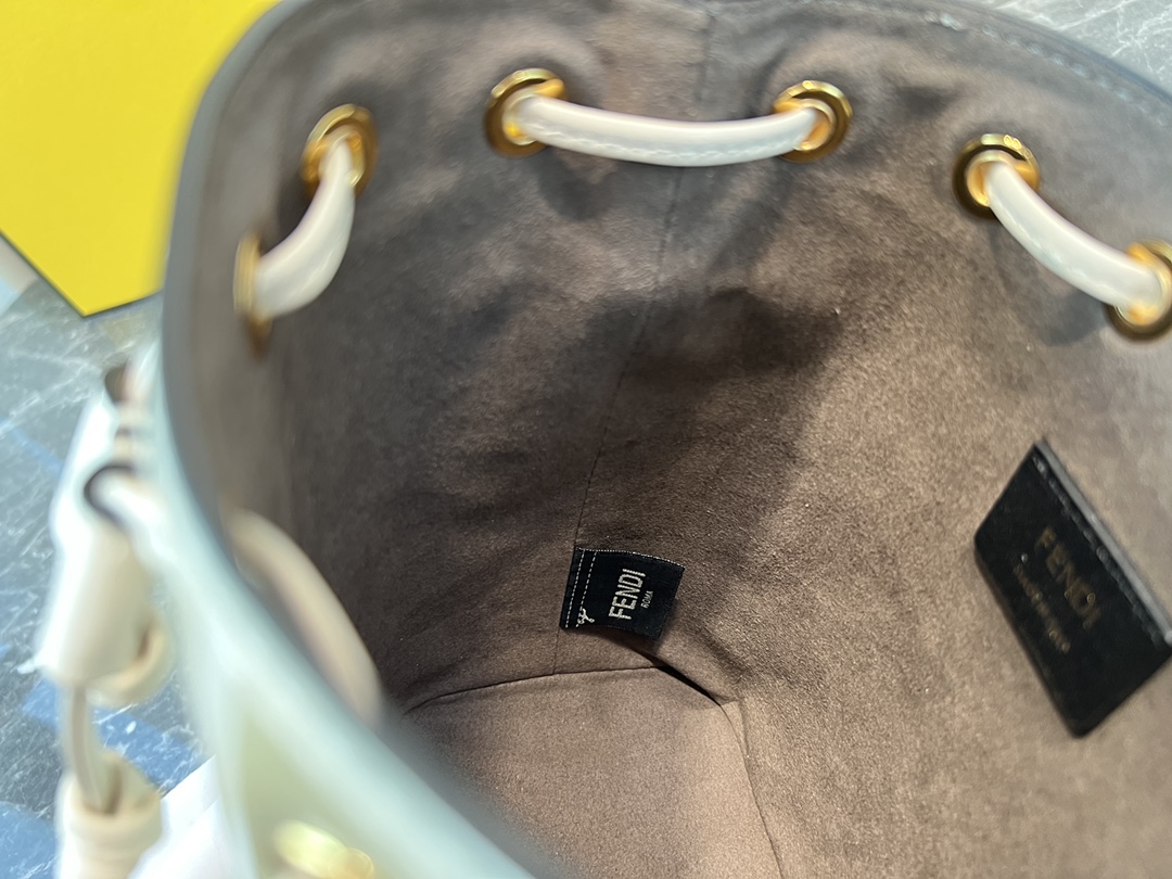 F*endi Bag Top Quality 12*10*18CM