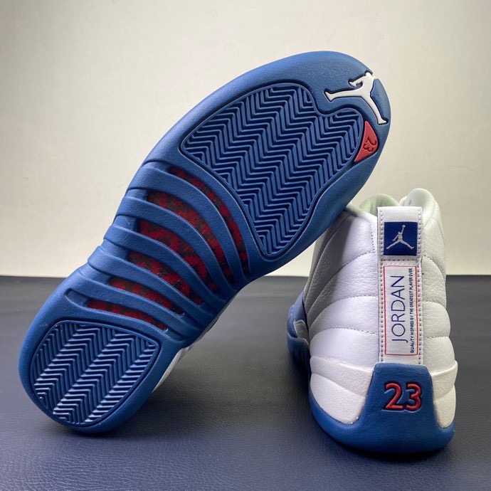 Air Jordan 12