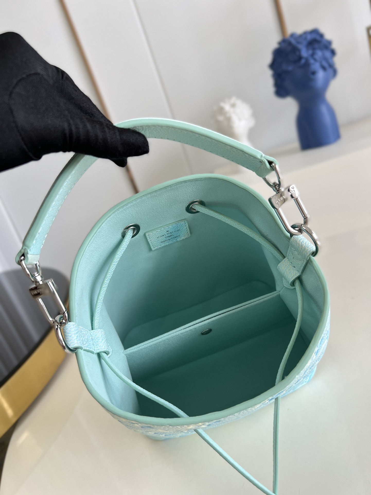 L*ouis V*uitton Top Bag 20*20*13cm