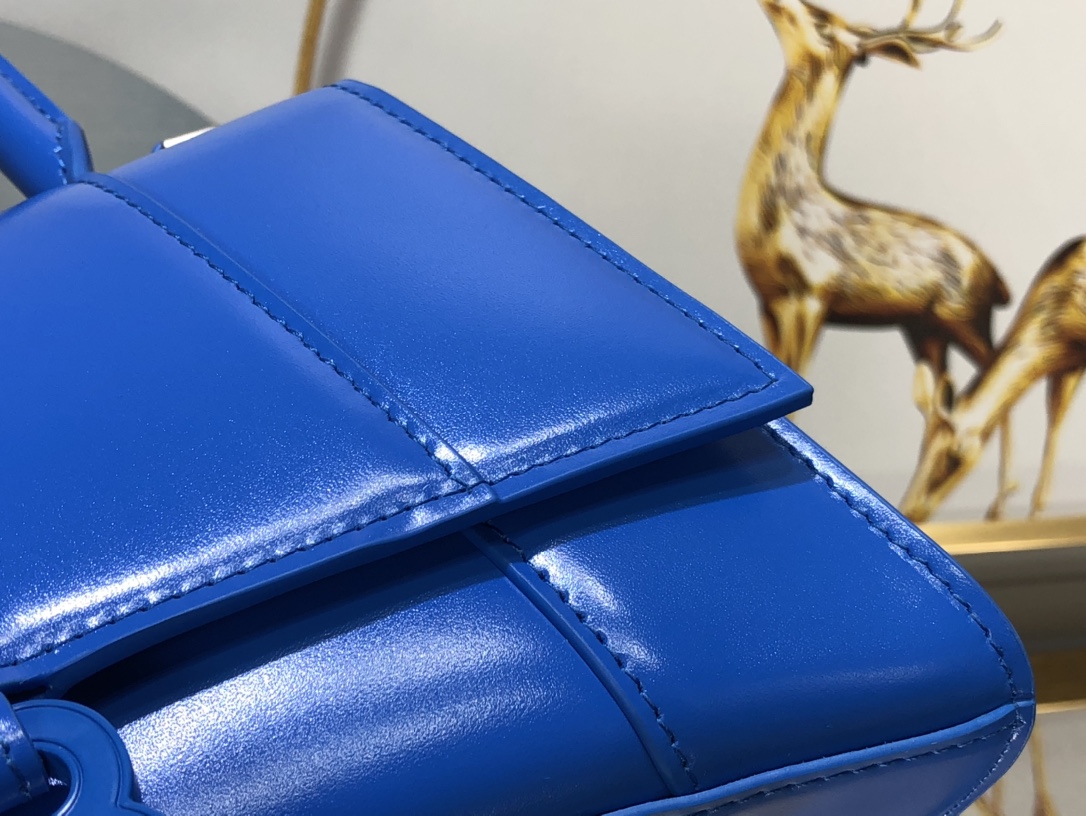 B*alenciaga Bag Top Quality