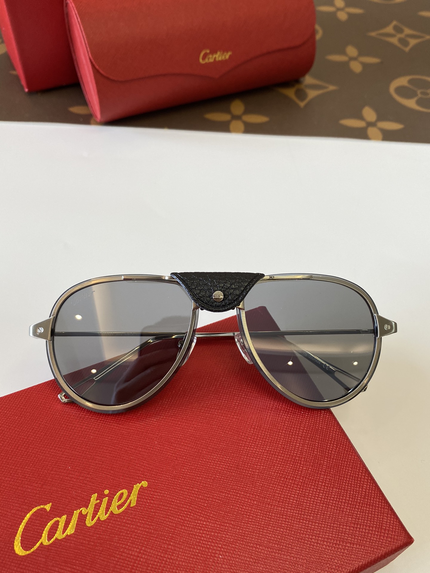 C*artier Glasses Top