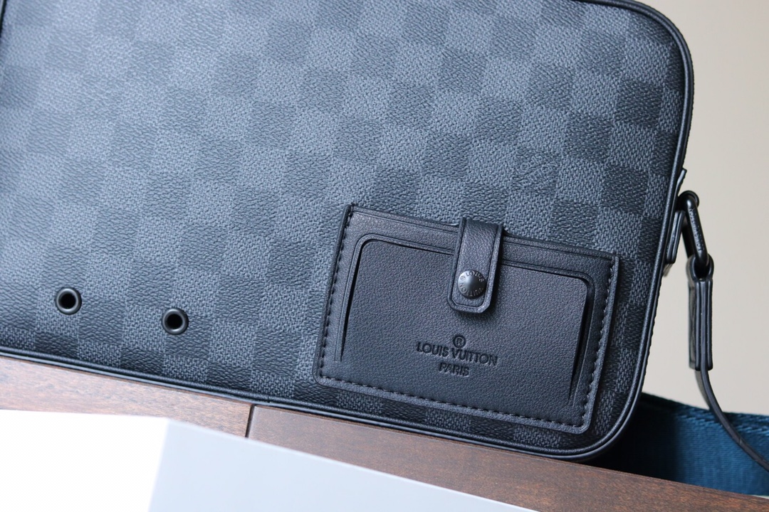 L*ouis V*uitton Top Bag 26x17x5CM