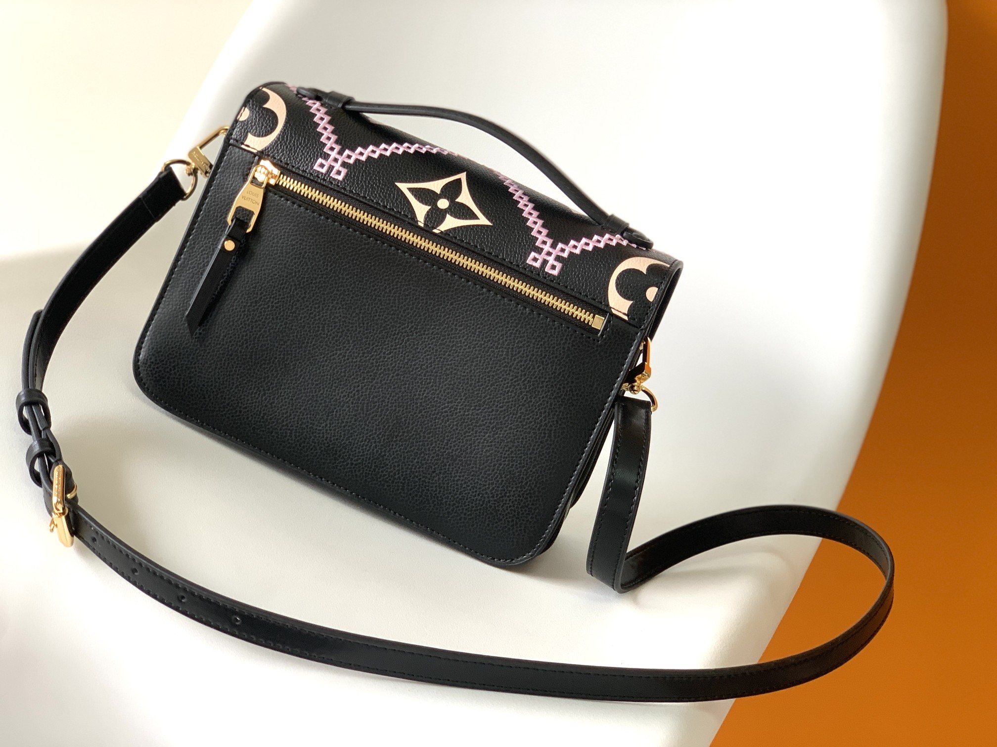 L*ouis V*uitton Bag Top Quality 25*19*7CM
