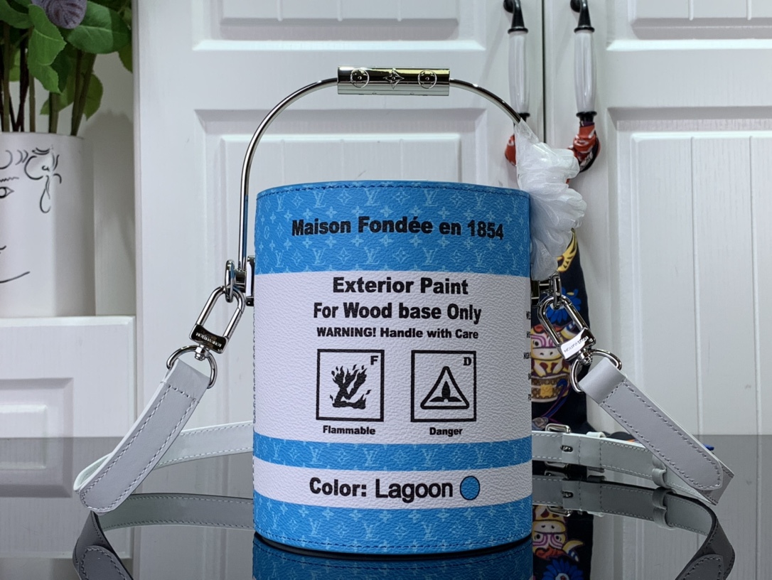 L*ouis V*uitton Bag Top Quality 13.5*17*7CM