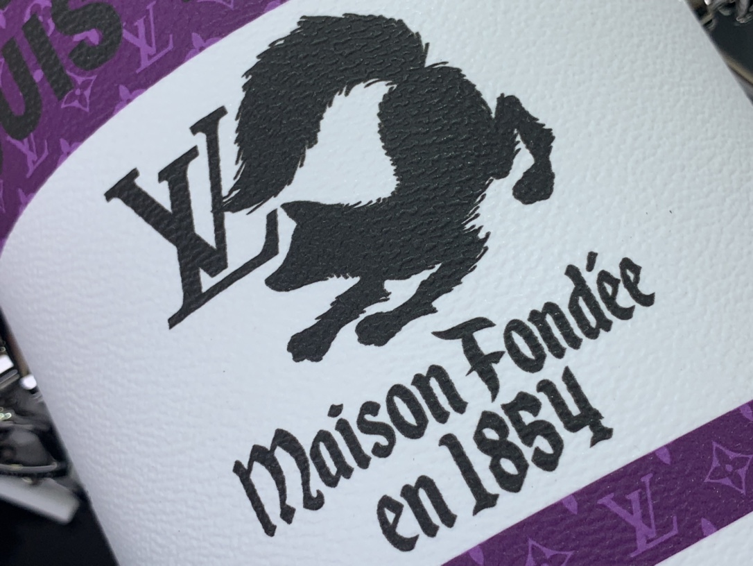 L*ouis V*uitton Bag Top Quality 13.5*17*7CM