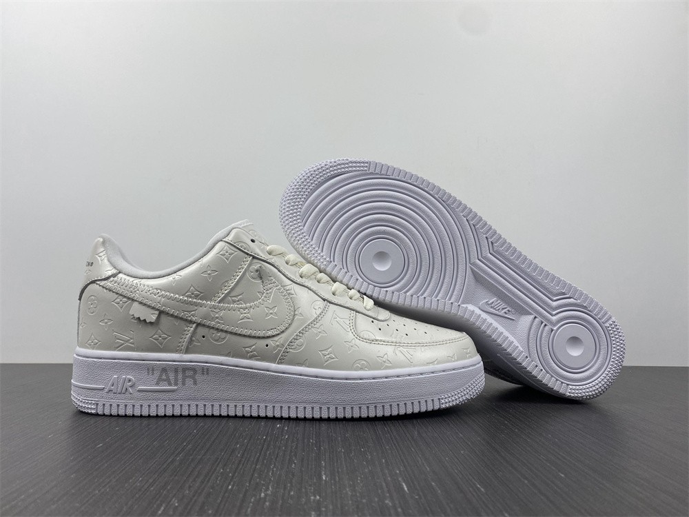 from Air Force 1 L*V Low Cream White Black