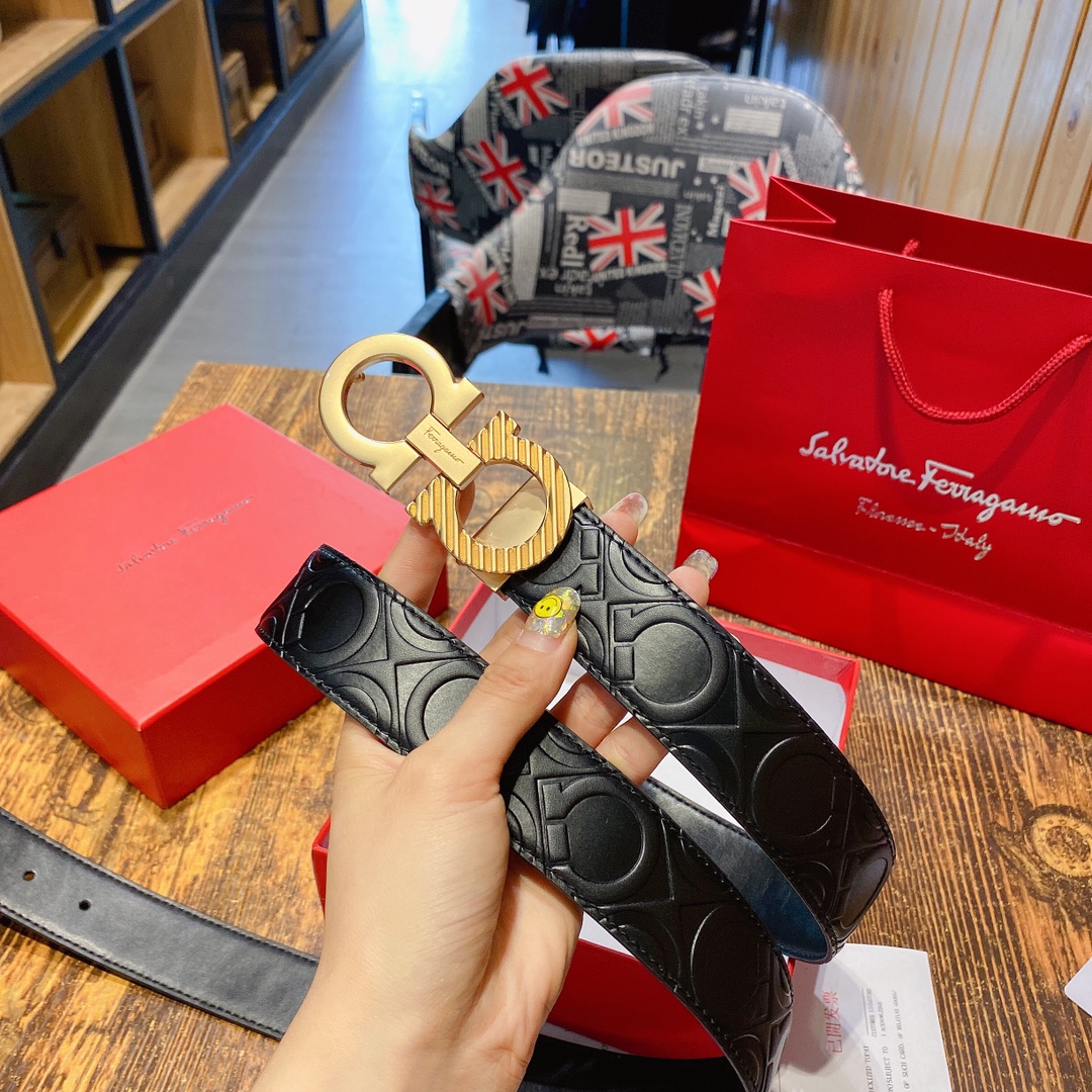 F*erragamo Top Version