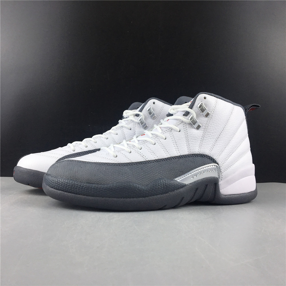 Air Jordan 12