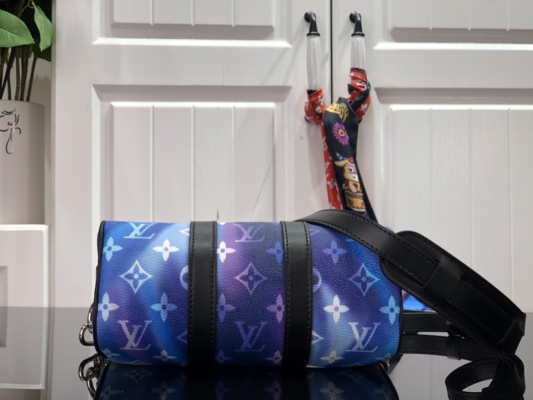 L*ouis V*uitton Top Bag 21*12*9cm