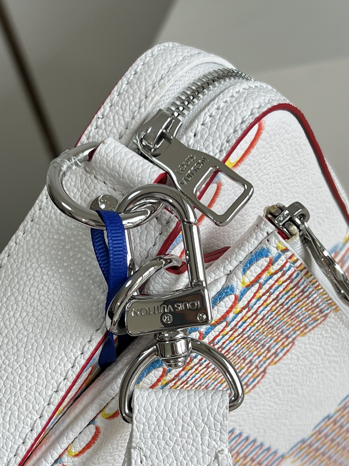 L*ouis V*uitton Bag Top Quality 25*18.5*7CM