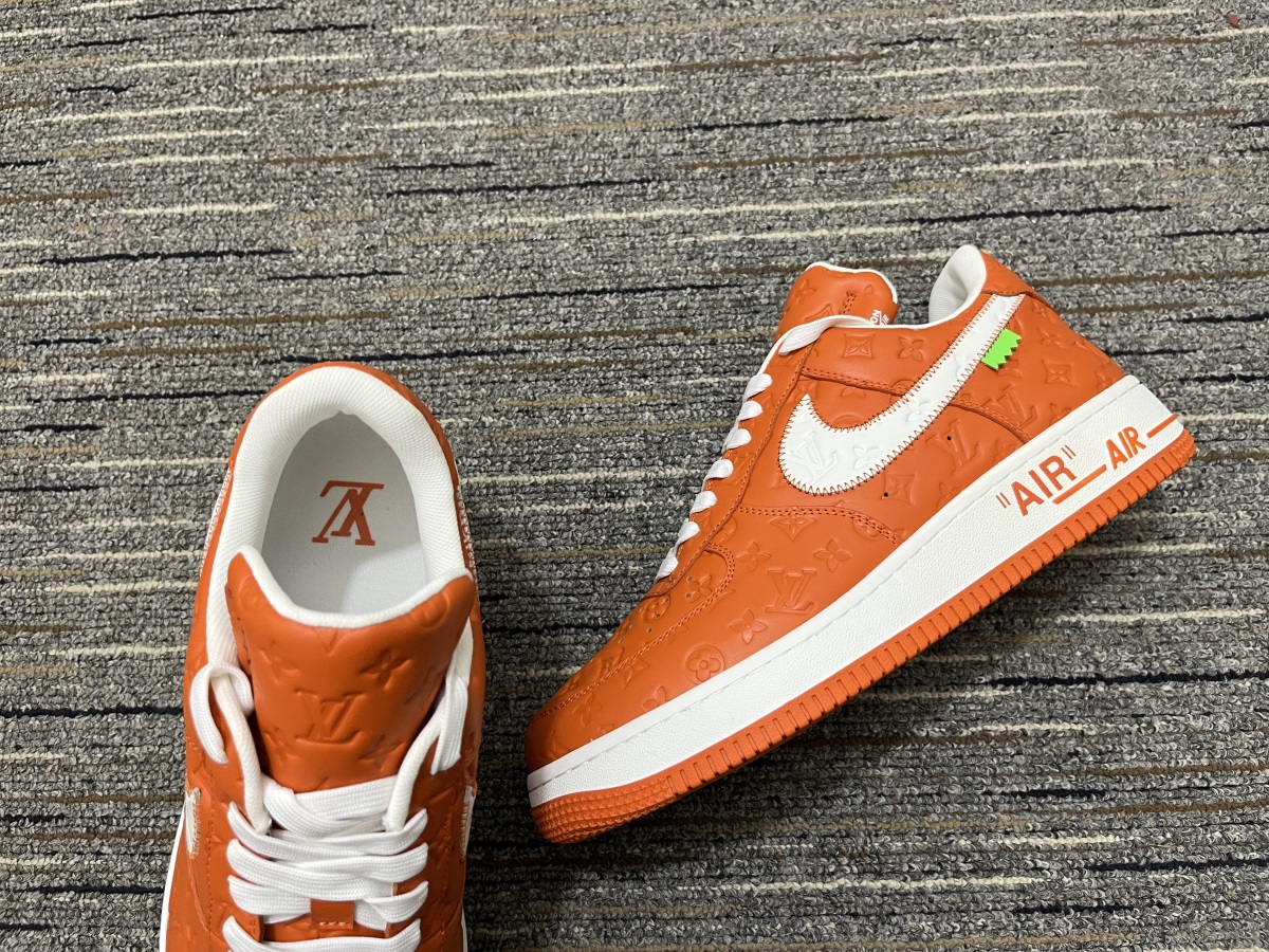 from O*ff-W*hite x Nike Air Force 1 x L*V Low