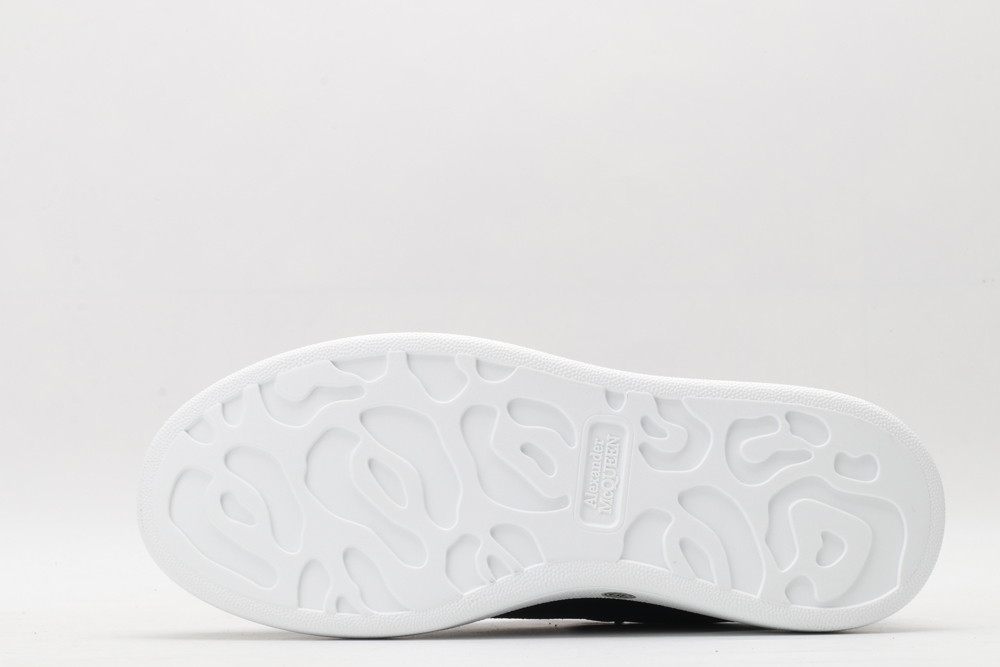 A*exander M*queen Sneaker