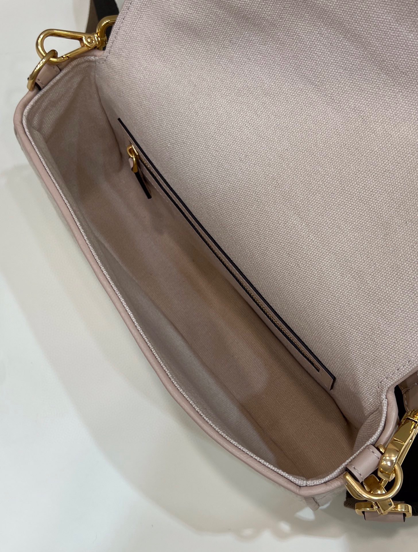 F*endi Bag Top Quality 27*16*6CM