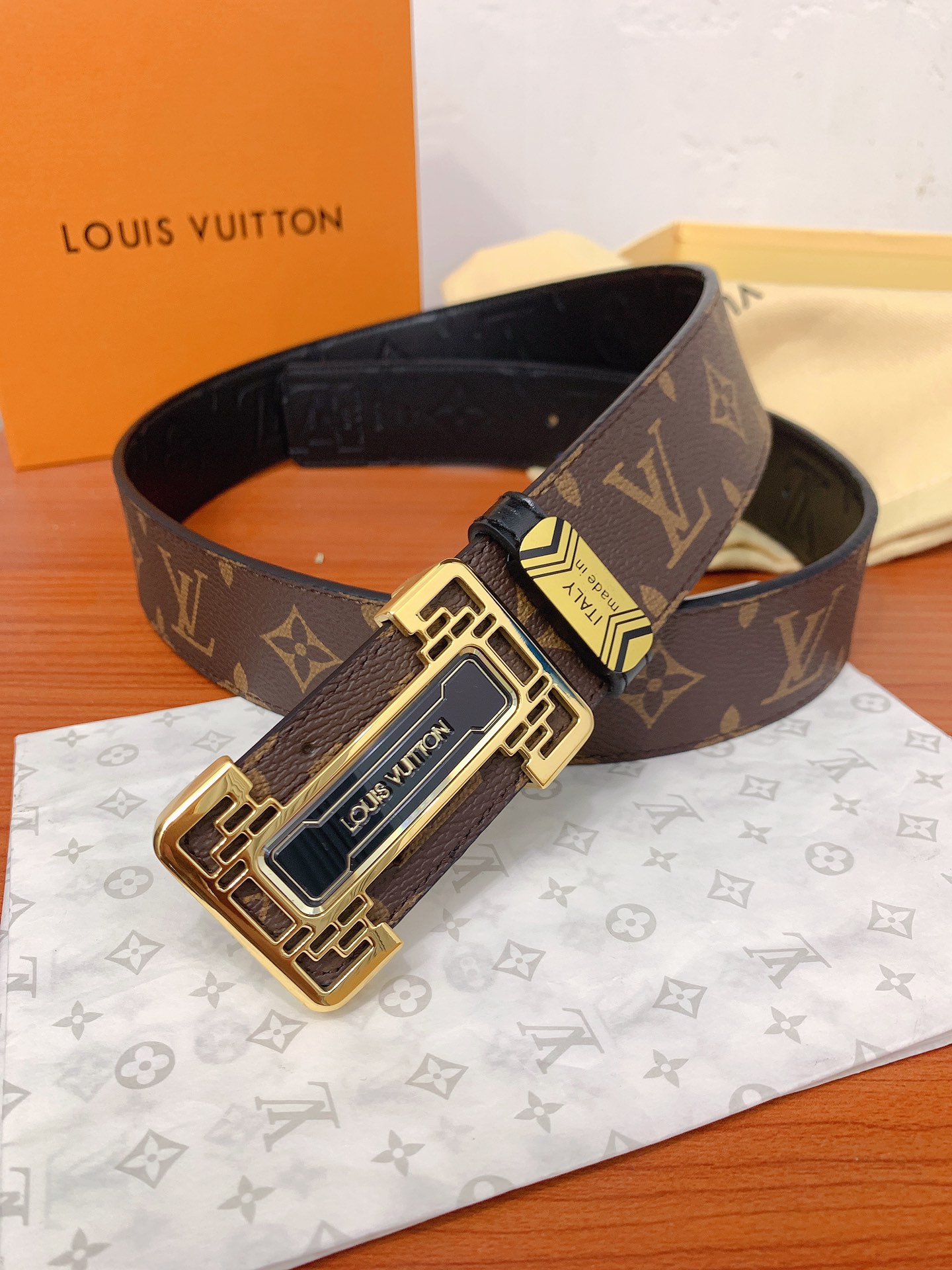 L*ouis V*uitton Belts Top Quality 40MM