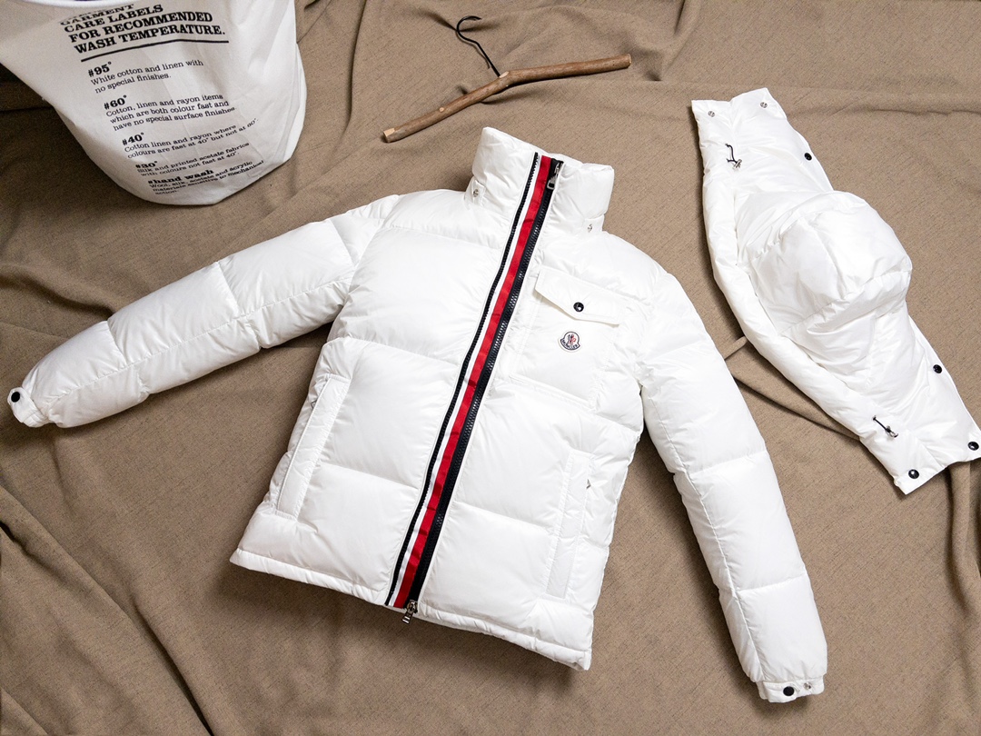 Men Jacket/Sweater Top Quality