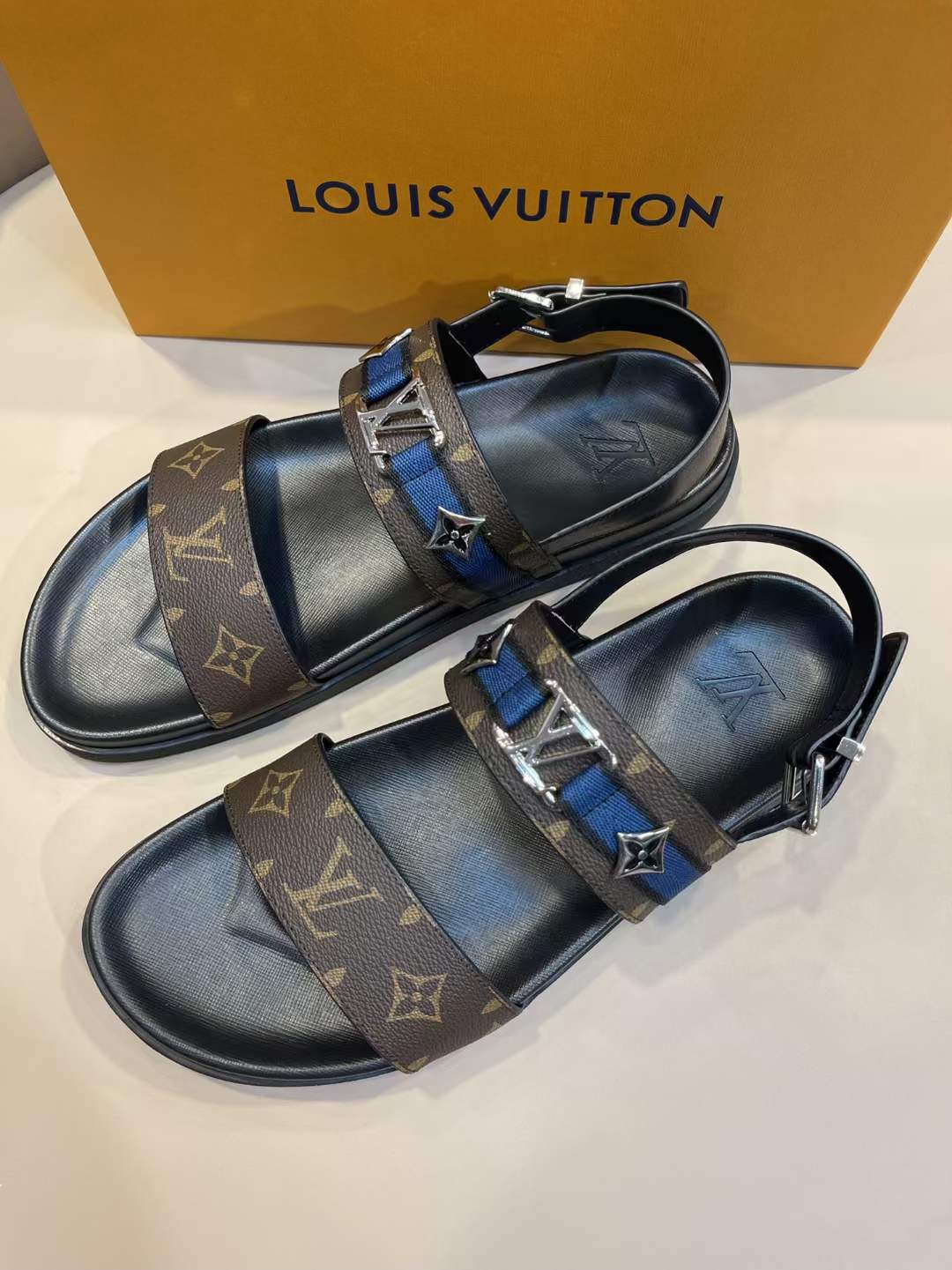 Men L*ouis V*uitton Top Sandals