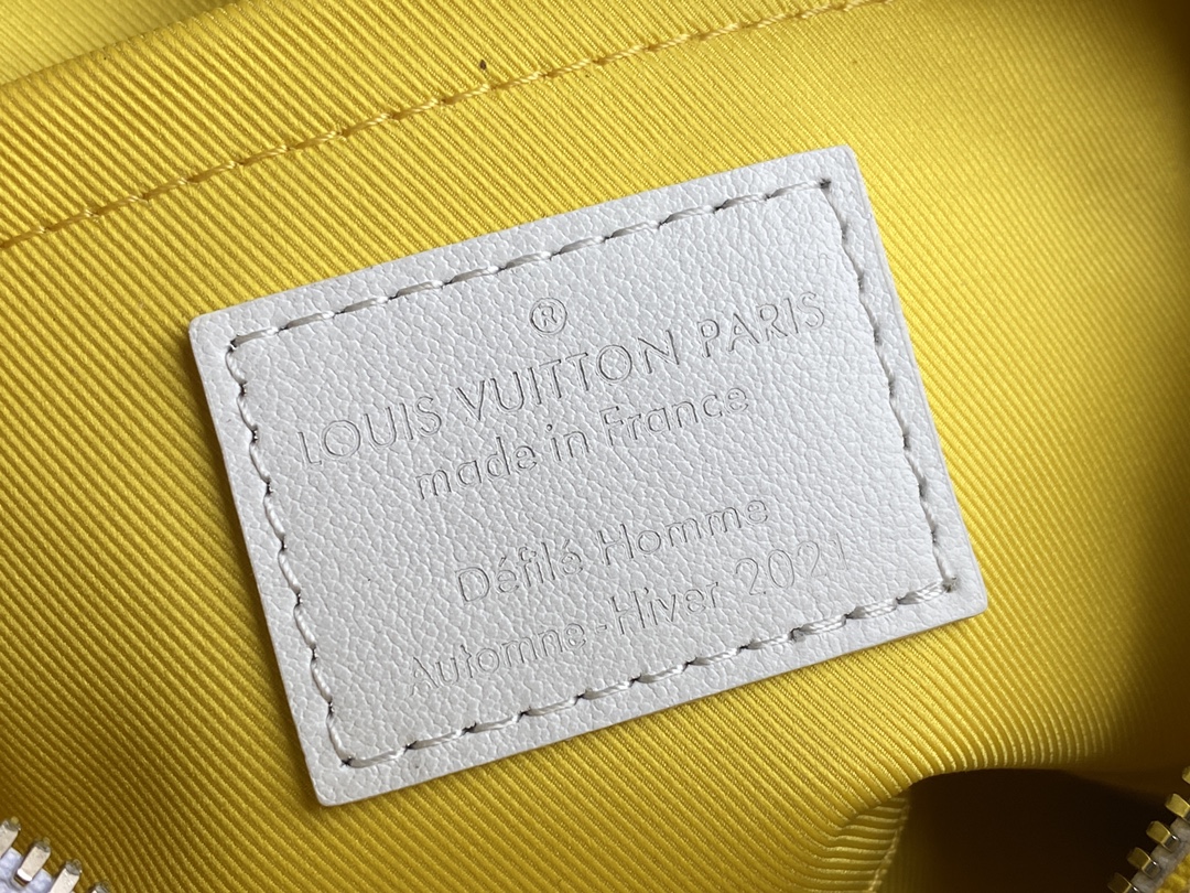 L*ouis V*uitton Top Bag 18.5*13*8cm