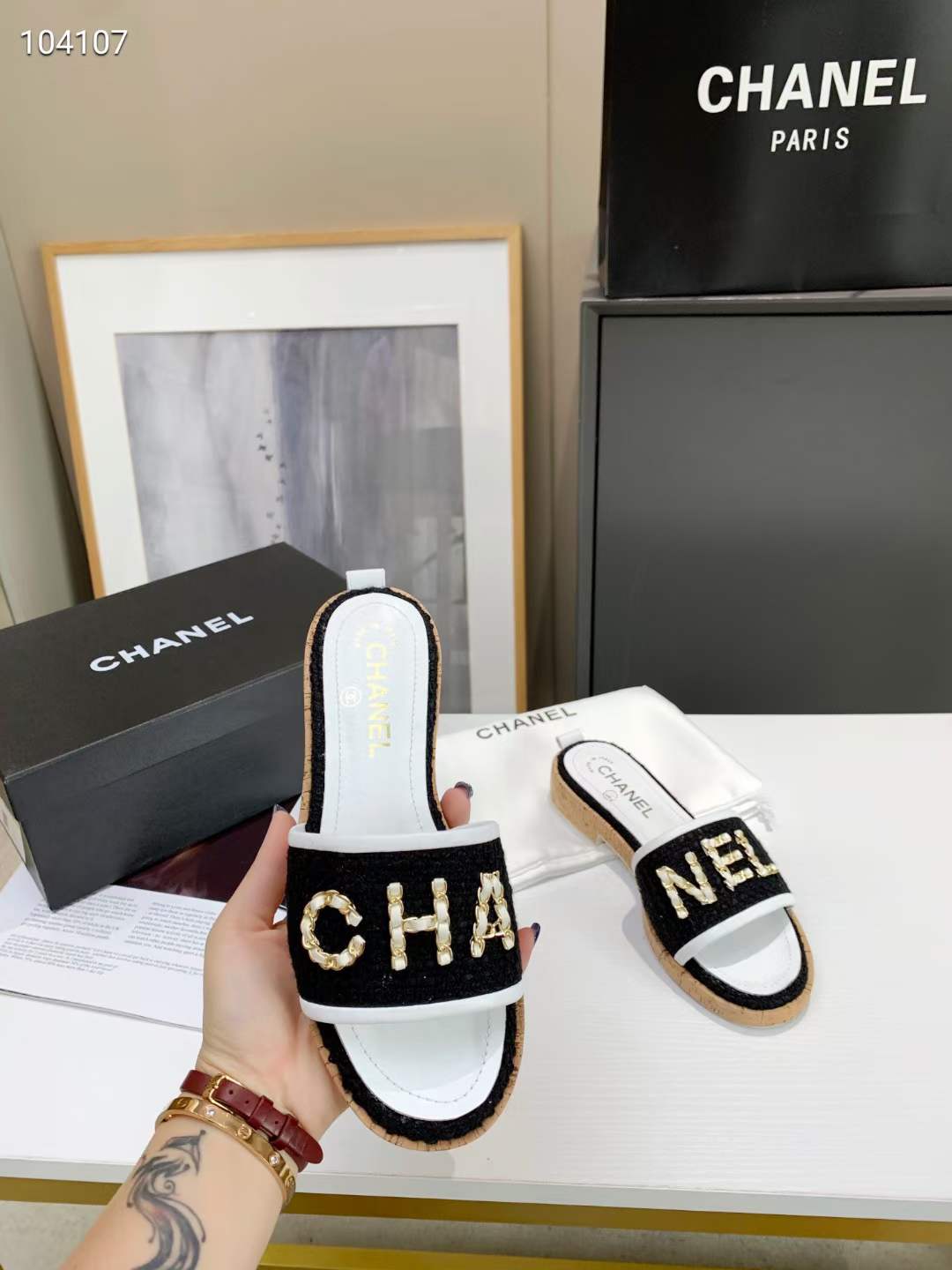 Women C*hanel Top Slippers