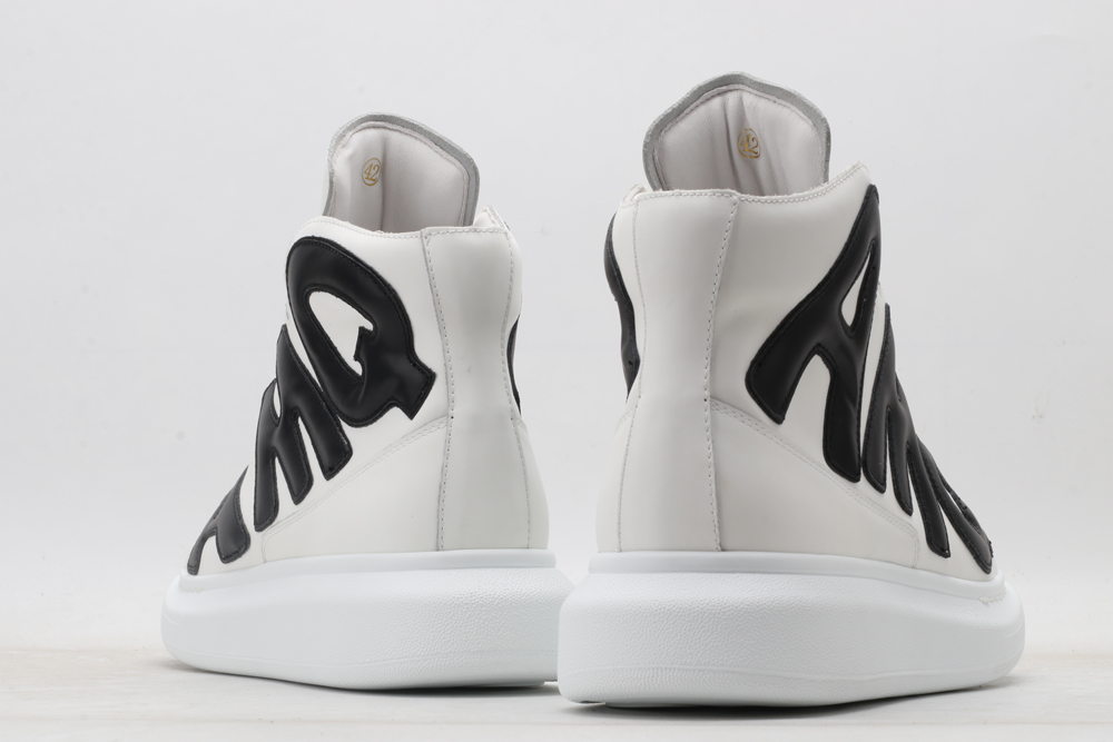 A*exander M*queen Sneaker