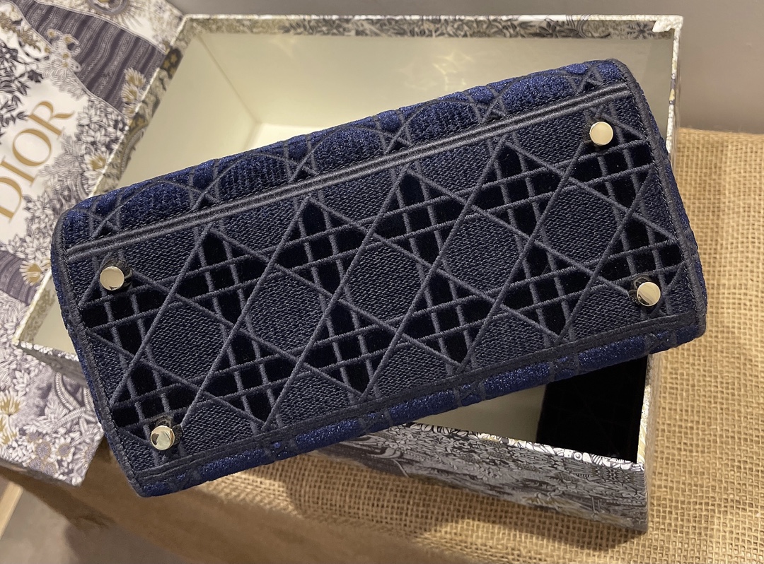 D*ior Top Bag 24*20*11cm