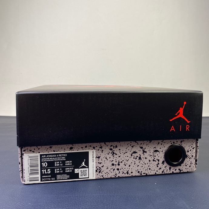 Air Jordan 4 Fire Red DC7770-160