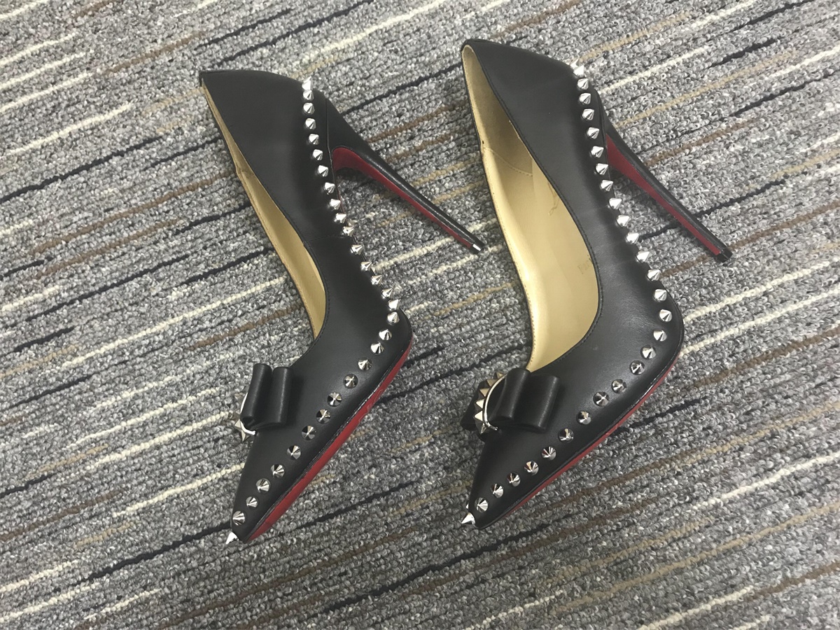 C*ristian L*uboutin Pump High Heels