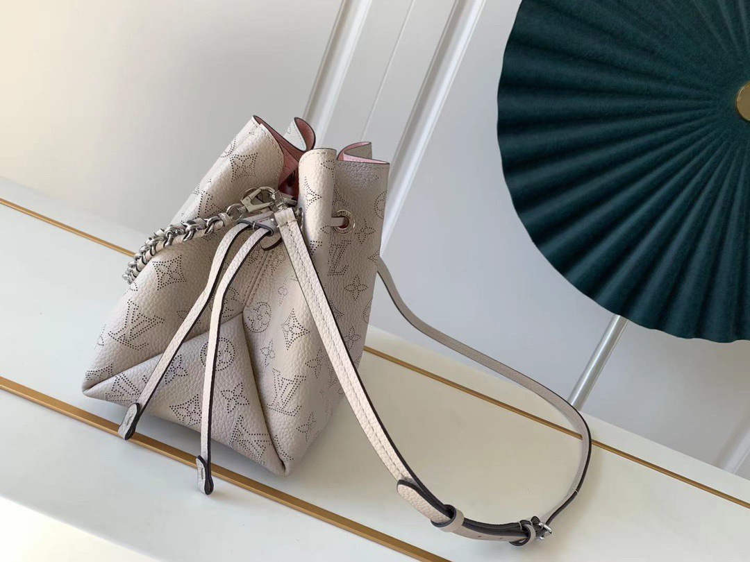 L*ouis V*uitton Top Bag 19*22*14cm