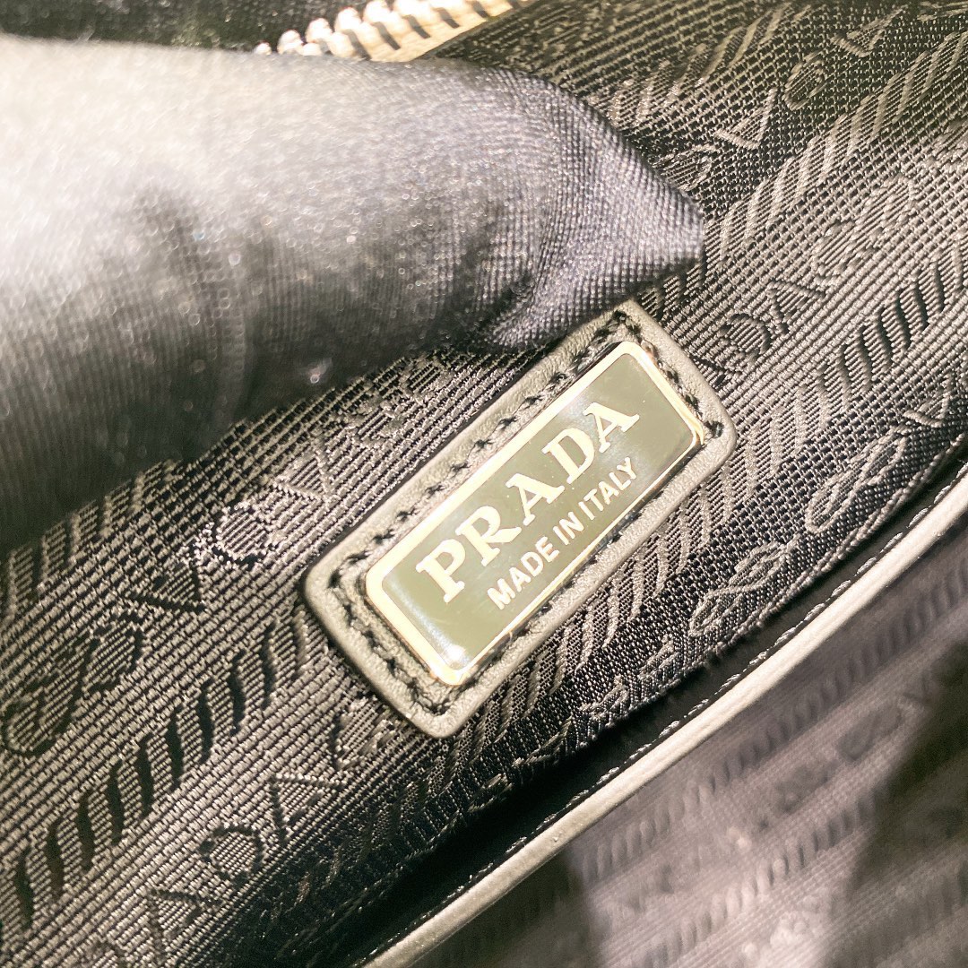 P*rada Bag Top Quality 28*18*11CM