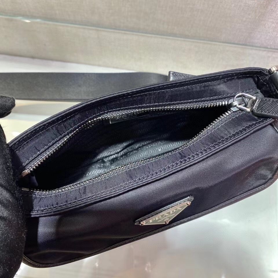 P*rada Bag Top Quality 22*16*5CM