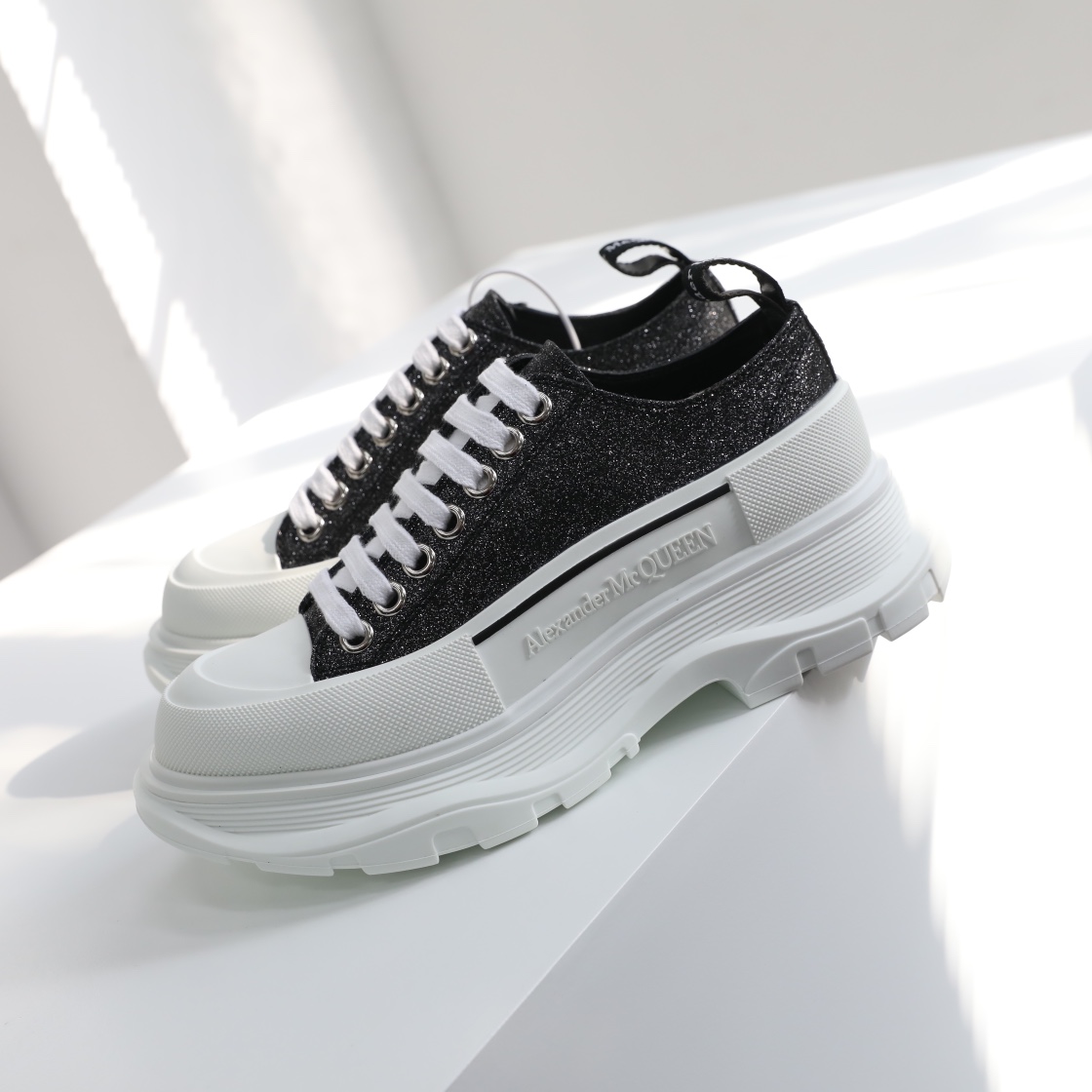 Men Women A*lexander M*cqueen Top Sneaker