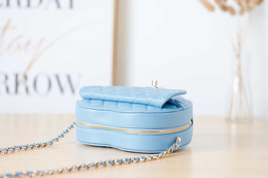 C*hanel Top Bag 18*16.5*6.5CM