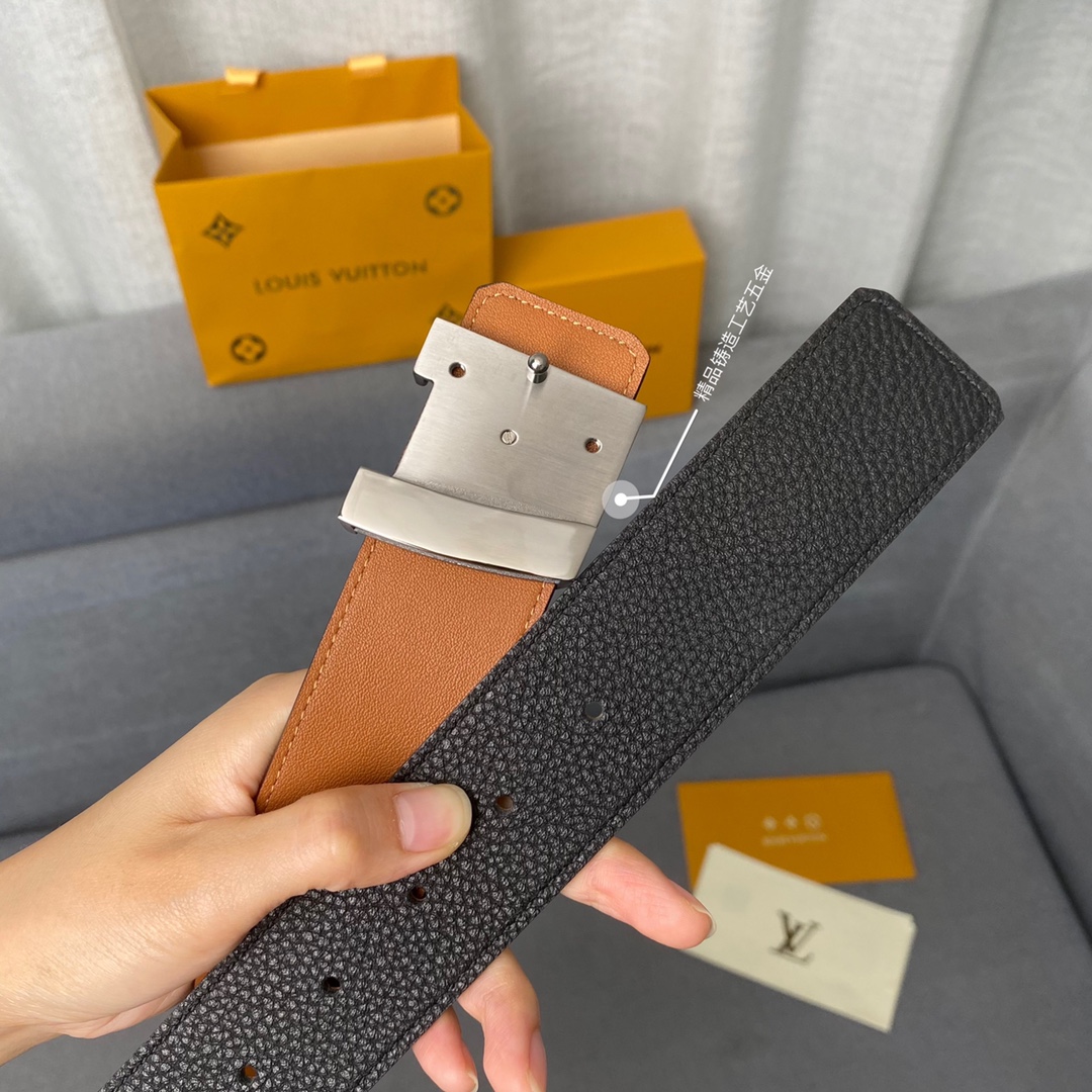 L*ouis V*uitton Belts Top Version