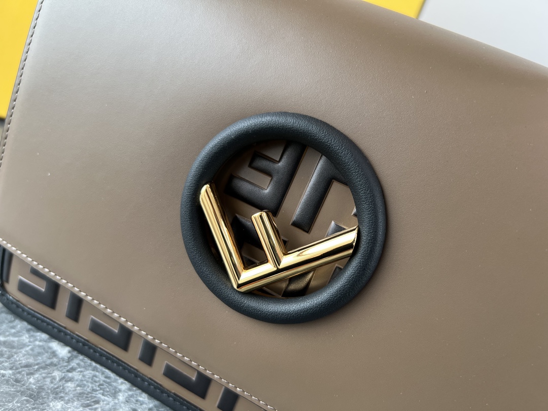 F*endi Bag Top Quality 25*11*19CM