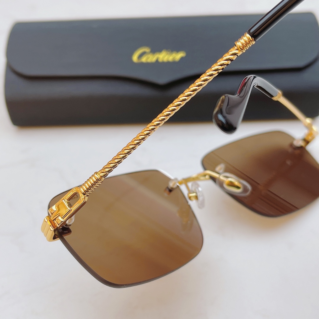 C*artier Glasses Top