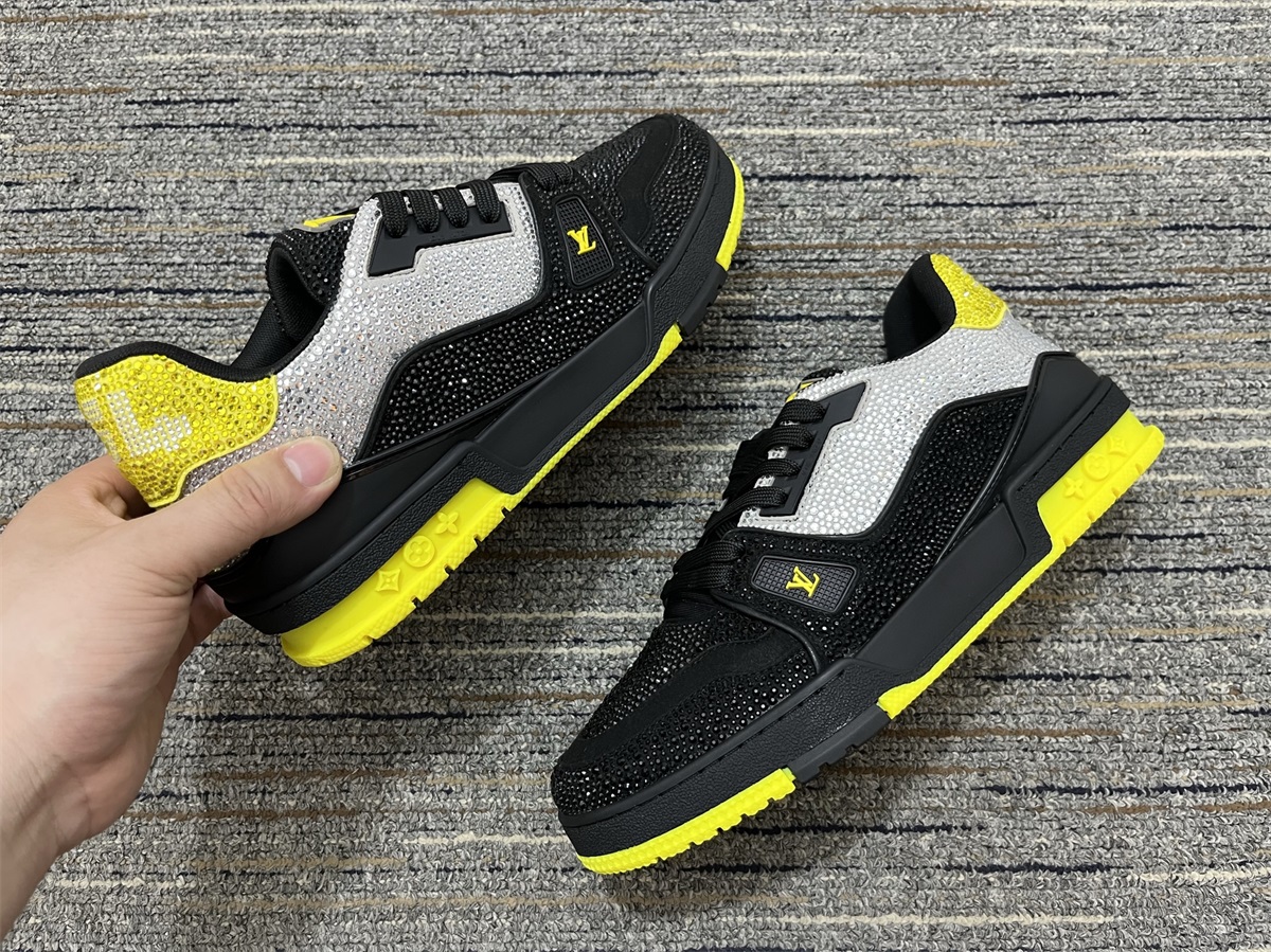 Men L*ouis V*uitton Top Sneakers