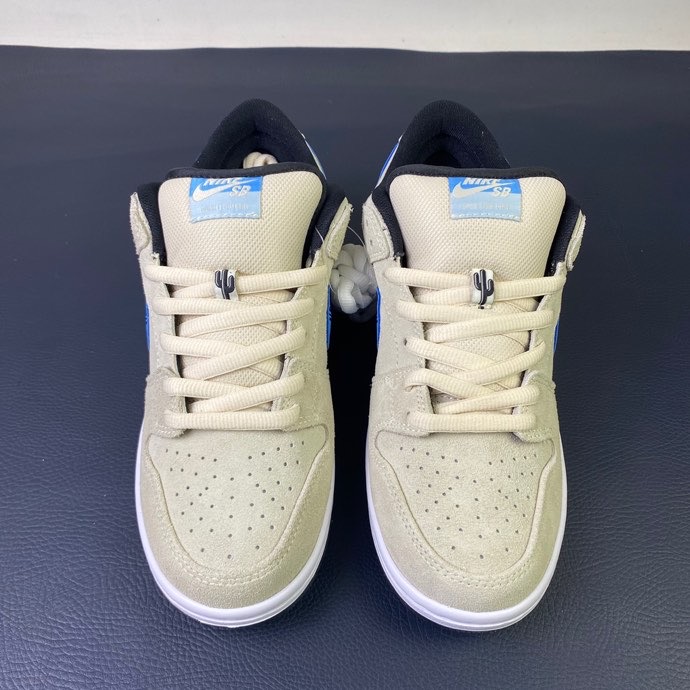 from O*ff-W*hite x Nike Dunk Low