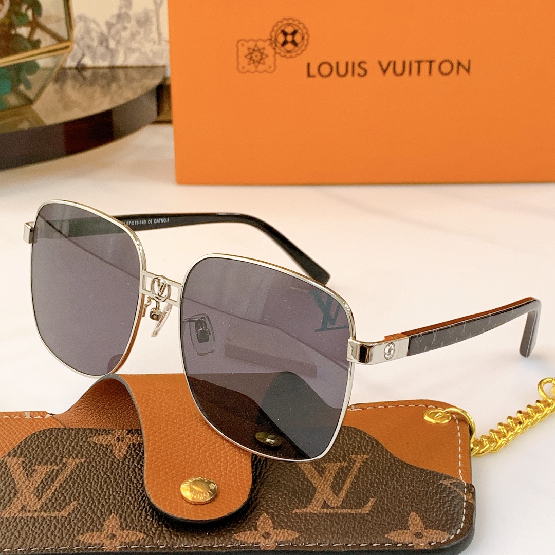 L*ouis V*uitton Glasses Top
