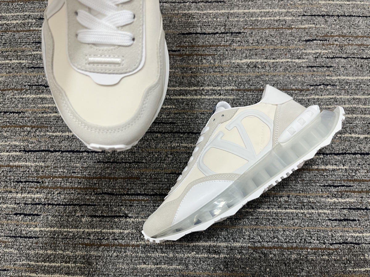 Men Women 𝑉*𝐴𝐿𝐸𝑁𝑇𝐼𝑁𝑂 Top Sneakers