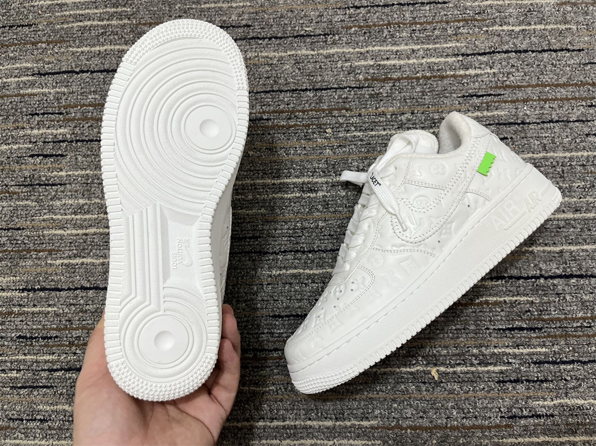 from O*ff-W*hite x Nike Air Force 1 x L*V Low