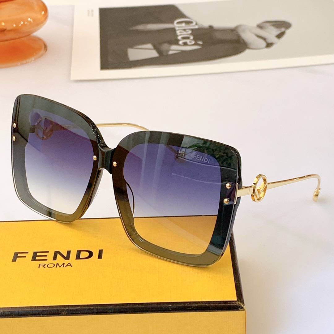 F*endi Glasses Top