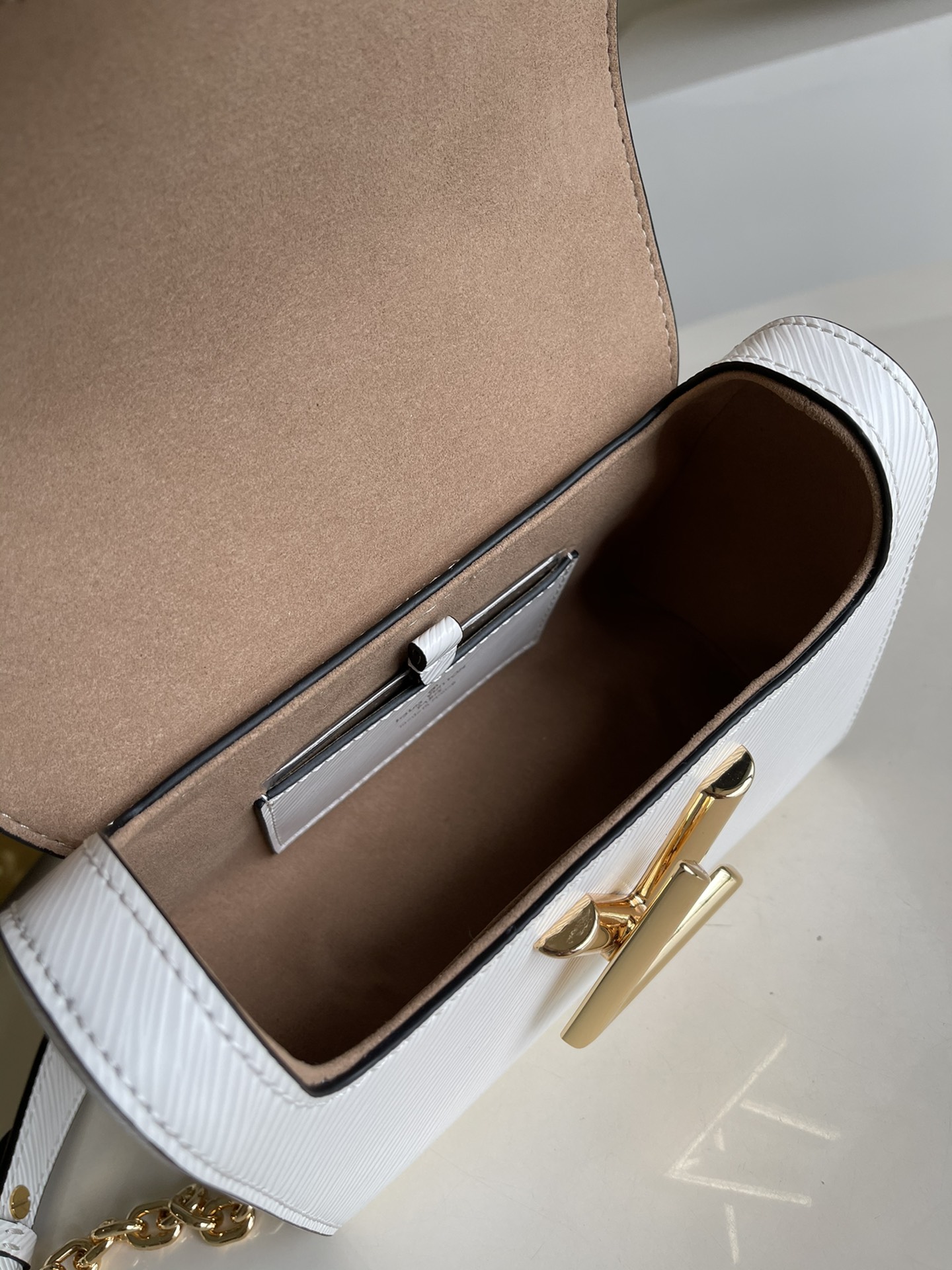 L*ouis V*uitton Bag Top Quality 18*15*9cm