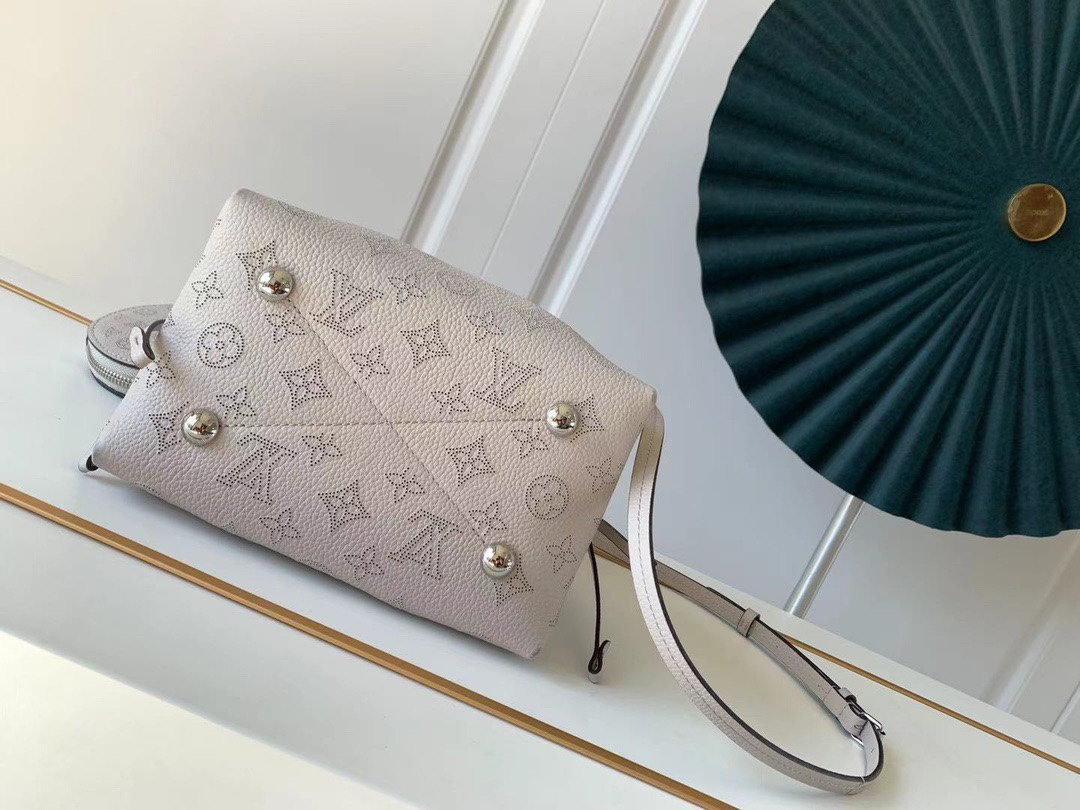 L*ouis V*uitton Top Bag 19*22*14cm