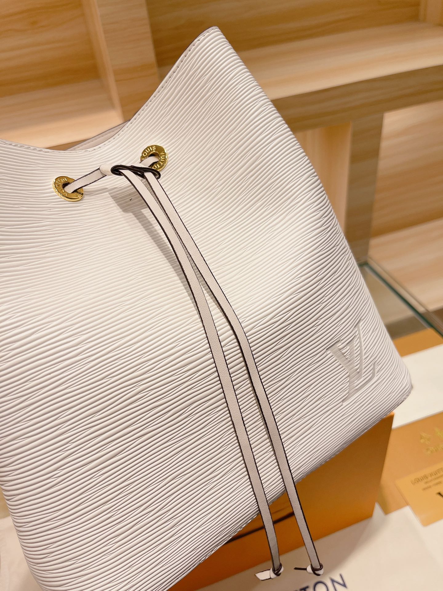 L*ouis V*uitton Top Bag 25*26cm