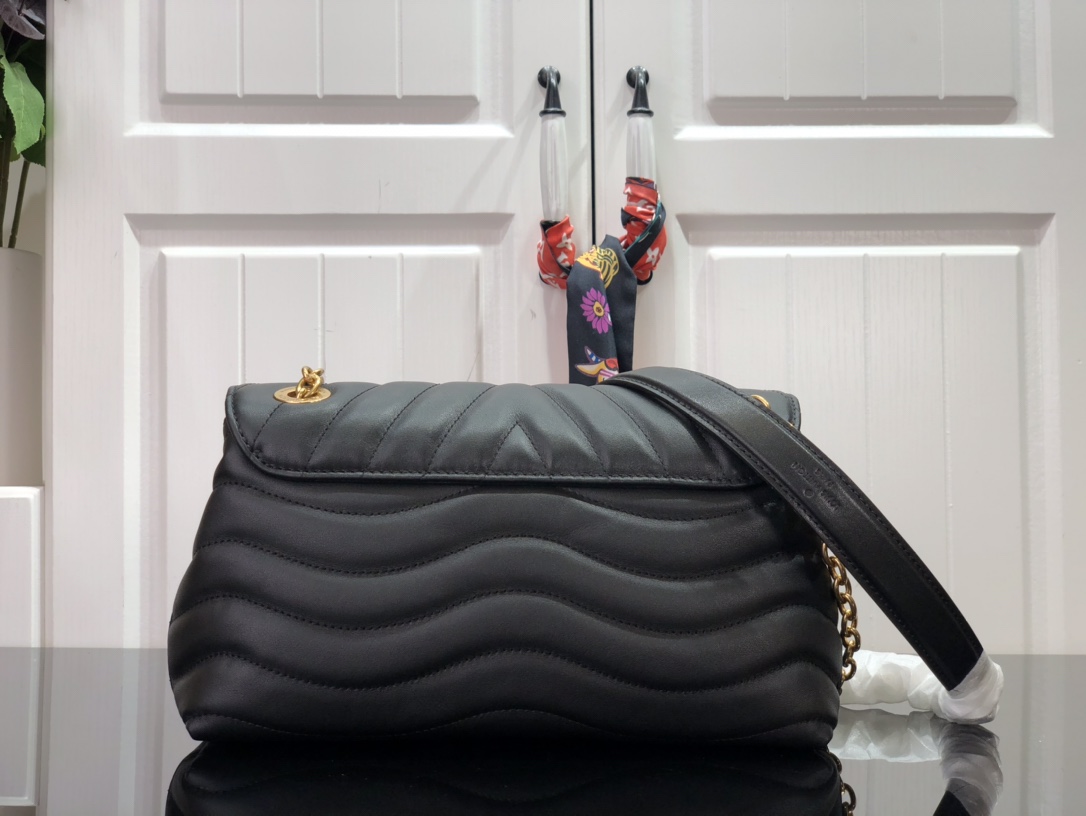 L*ouis V*uitton Top Bag 24*14*9cm