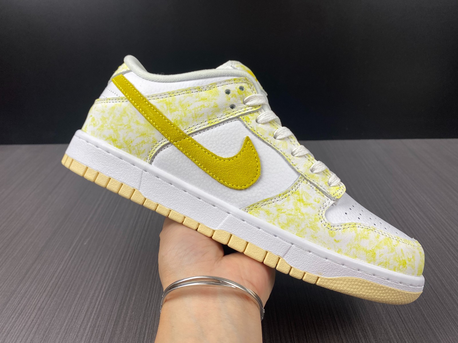 from Nike Dunk SB Low DM9467-700
