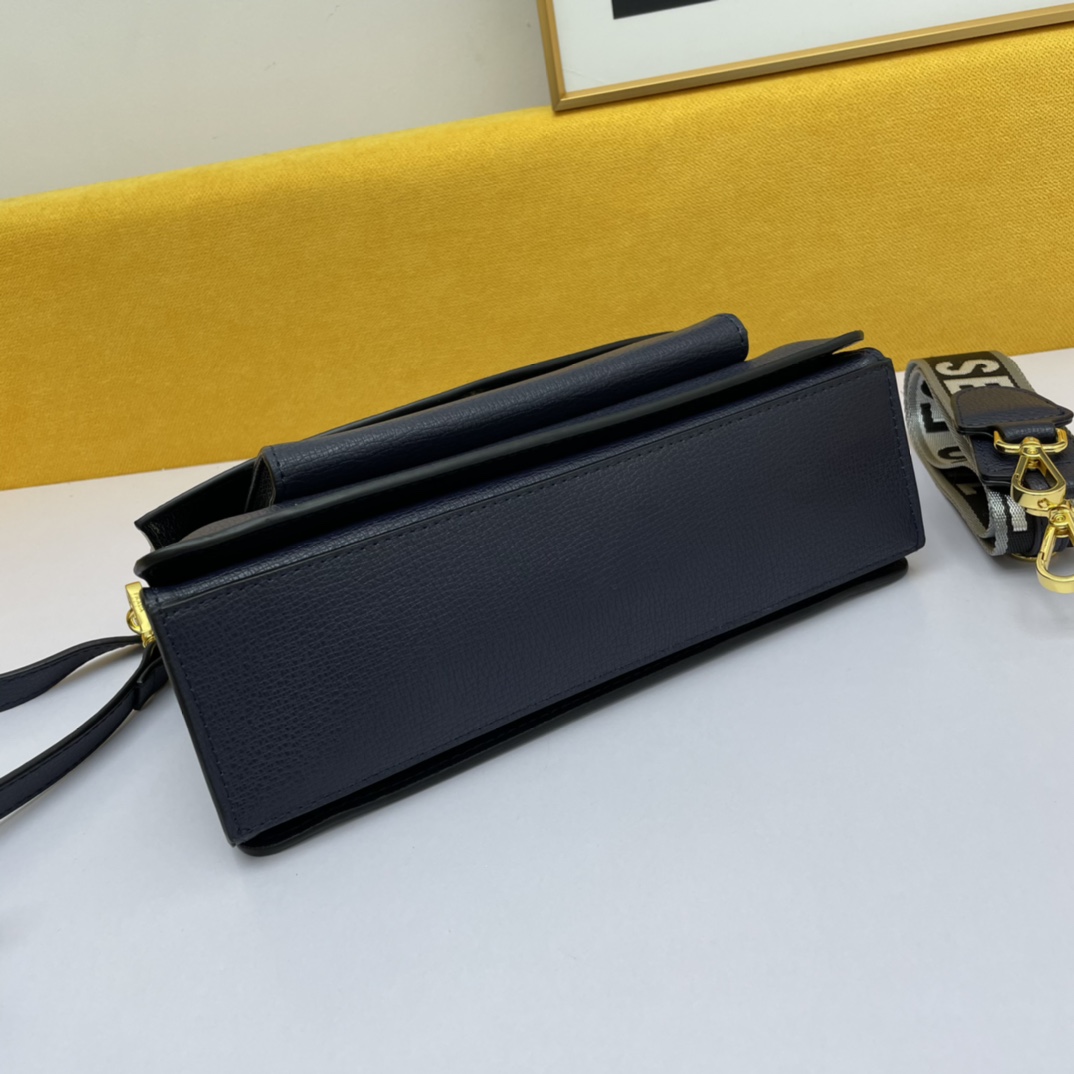 P*rada Top Bag 27*17*10cm