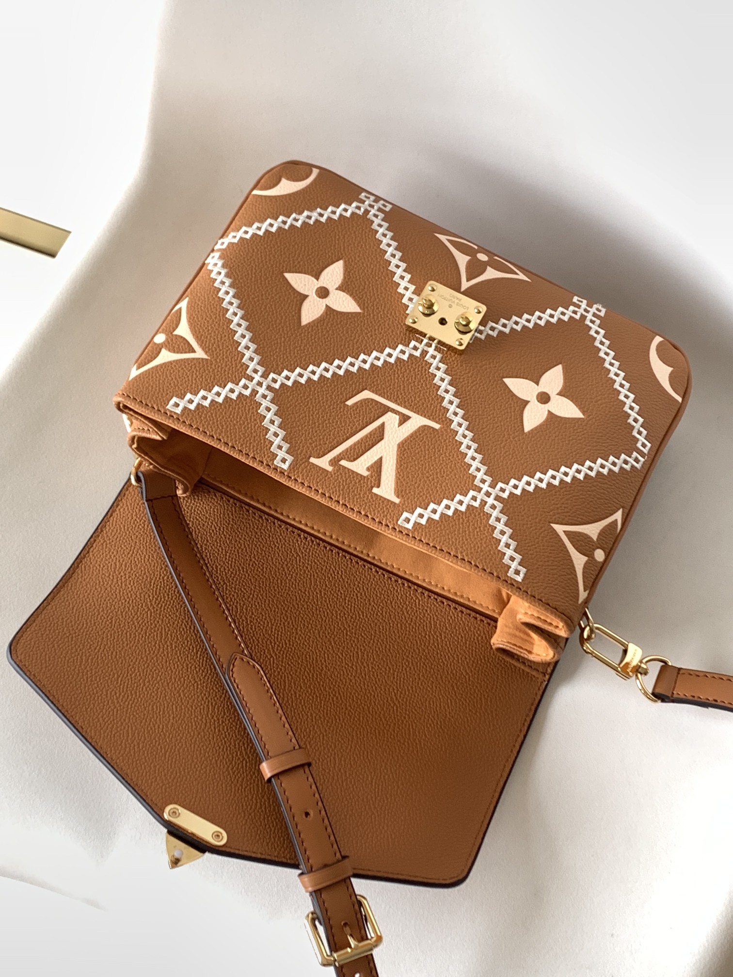 L*ouis V*uitton Bag Top Quality 25*19*7CM